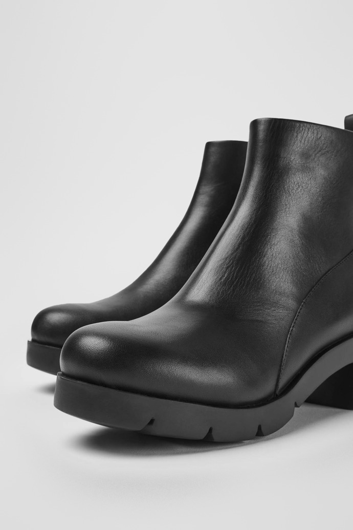 Neu Eingetroffen Camper Wanda - Schwarze Lederstiefelette für Damen.