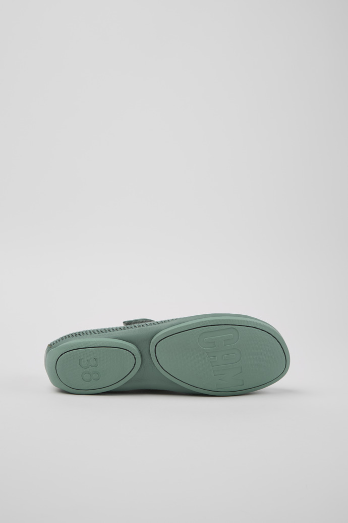 Neu Eingetroffen Camper Right - Grüne Damenmokassins aus TENCEL® Lyocell und Leder.