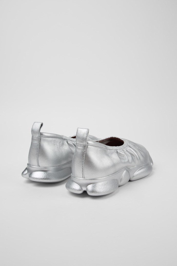 Neu Eingetroffen Camper Karst - Silberner Herrenschuh aus Leder.
