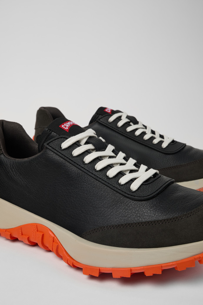 Neu Eingetroffen Camper Drift Trail VIBRAM - Schwarzer Herrensneaker aus Textil und Nubukleder