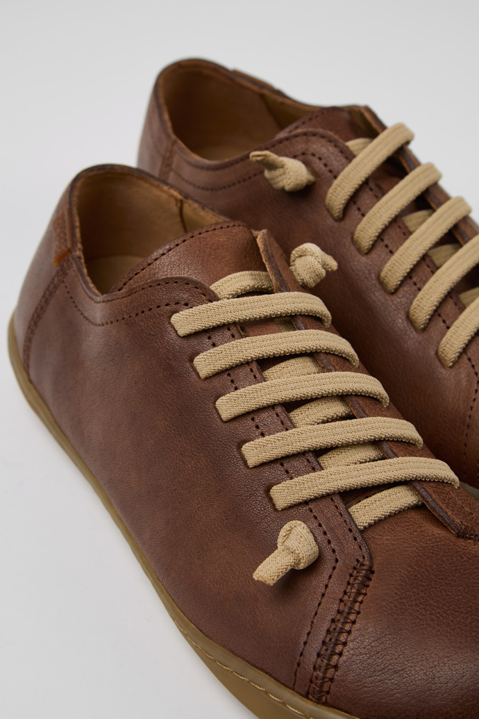 Neu Eingetroffen Camper Peu - Brauner Lederschuh für Damen.