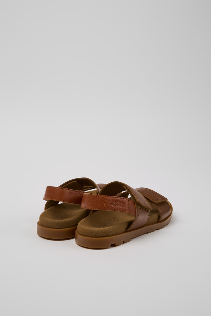 Neu Eingetroffen Camper Brutus Sandal - Braune Kindersandale aus Leder.