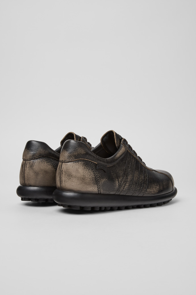 Neu Eingetroffen Camper Pelotas - Graue Damenschuhe aus pflanzlich gegerbtem Leder.