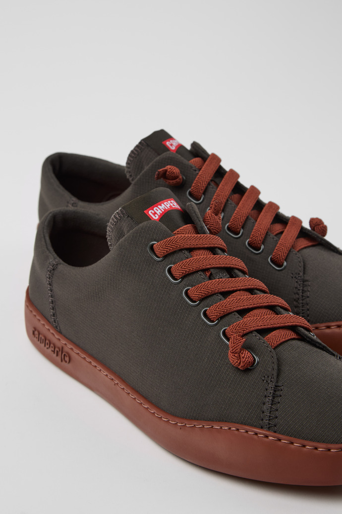 Neu Eingetroffen Camper Peu Touring - Grauer Herrensneaker aus Recycling-PET.