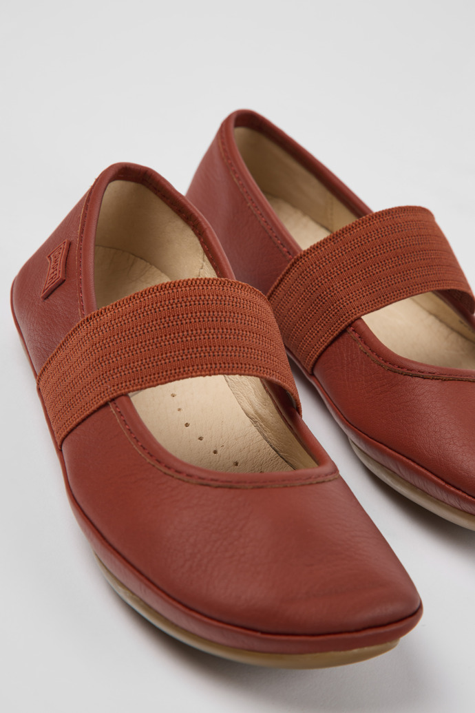 Neu Eingetroffen Camper Right - Roter Kinderballerina aus Leder