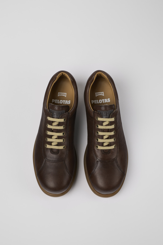 Neu Eingetroffen Camper Pelotas - Brauner Herrenschuh aus Leder.