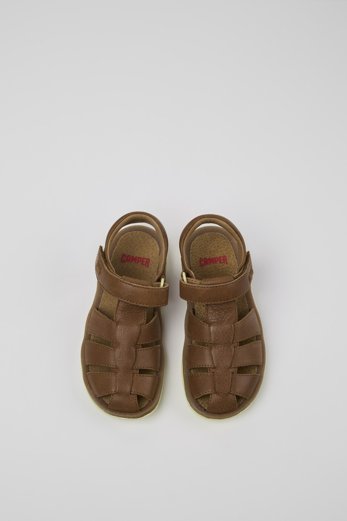 Neu Eingetroffen Camper Bicho - Brauner Kindersandale aus Leder.
