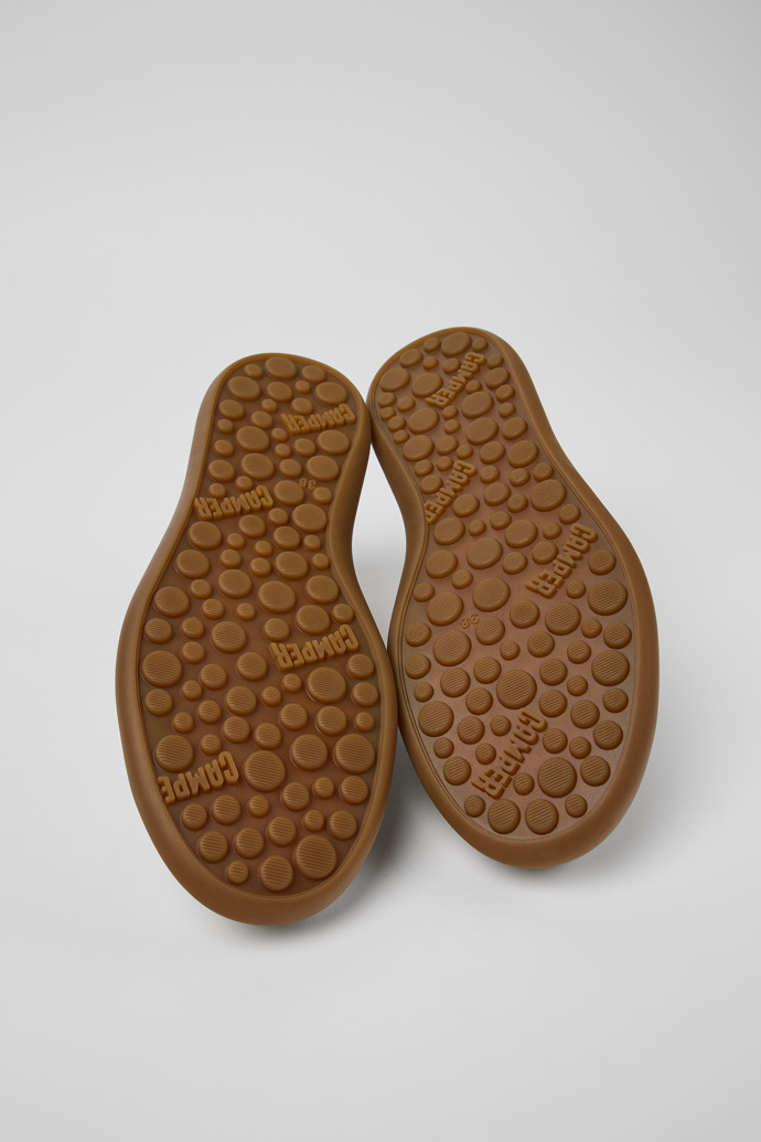 Neu Eingetroffen Camper Pelotas Soller - Weiße Ledersneaker für Damen.