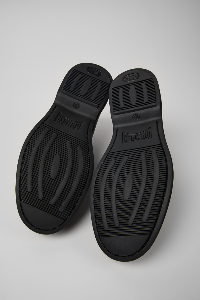 Neu Eingetroffen Camper Norman - Schwarze Herrenstiefelette aus Leder.