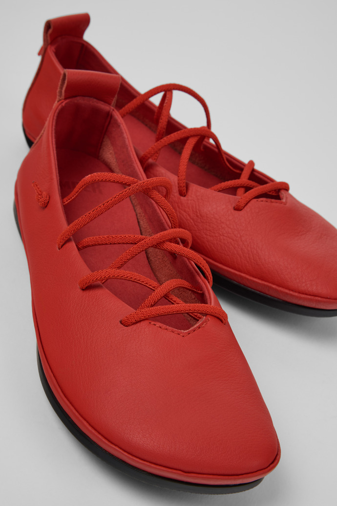 Neu Eingetroffen Camper Right Nina - Rote Lederballerinas für Damen.