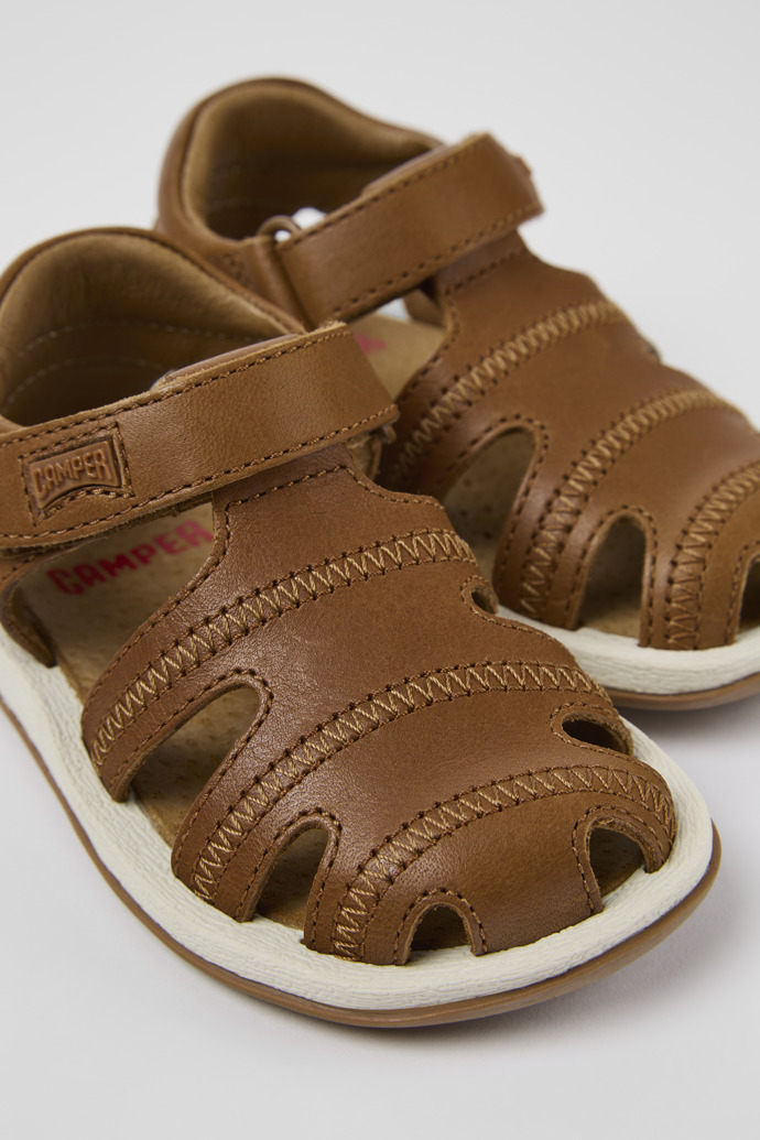 Neu Eingetroffen Camper Bicho - Braune Ledersandalen