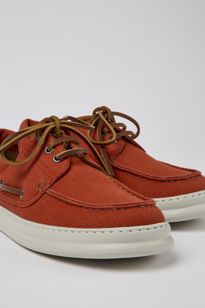 Neu Eingetroffen Camper Runner - Rote Herrenschuhe aus Recyclingbaumwolle