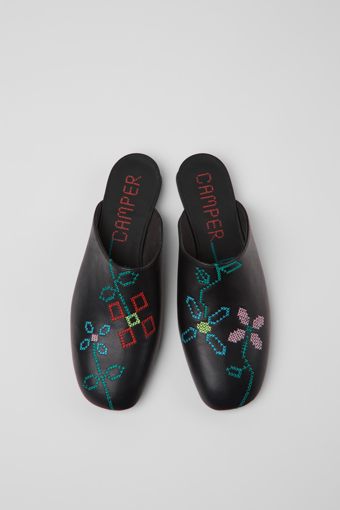 Neu Eingetroffen Camper Twins - Schwarzer Damensandalette aus Leder.