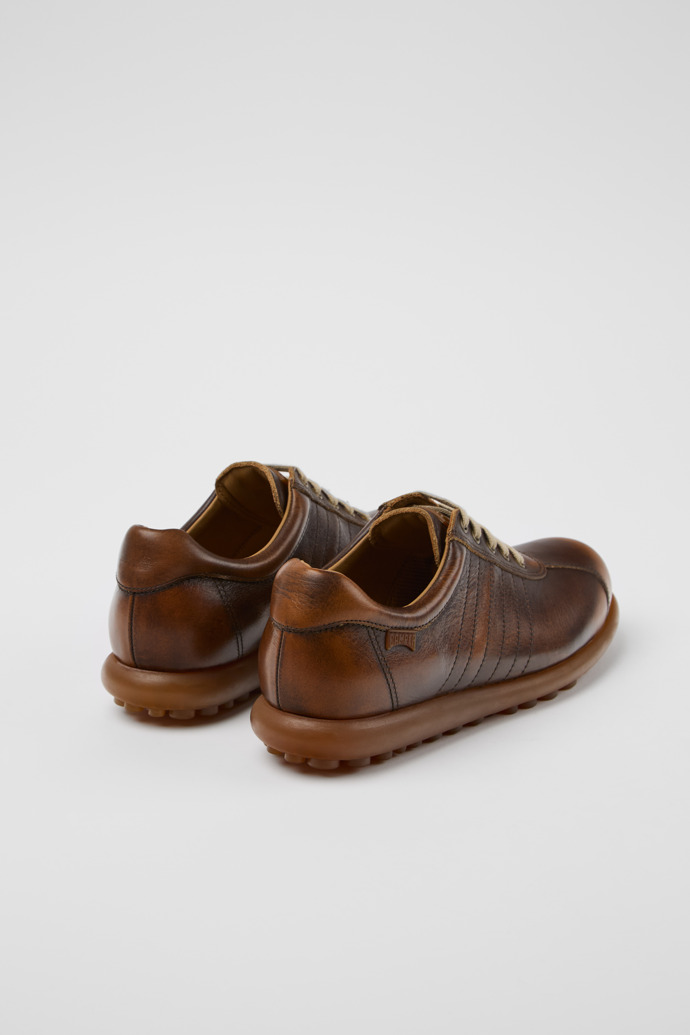 Neu Eingetroffen Camper Pelotas - Brauner Frauenschuh aus Leder.