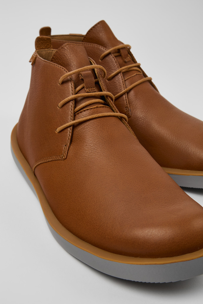 Neu Eingetroffen Camper Wagon - Braune Lederstiefelette für Herren.