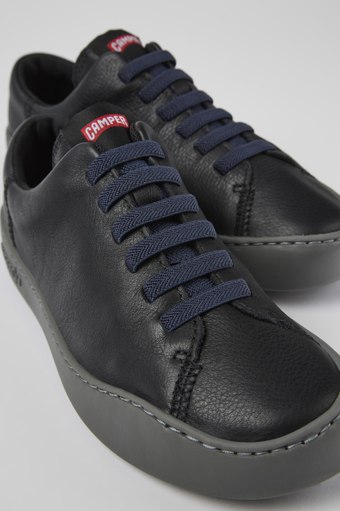 Neu Eingetroffen Camper Peu Touring - Schwarze Ledersneaker für Damen.