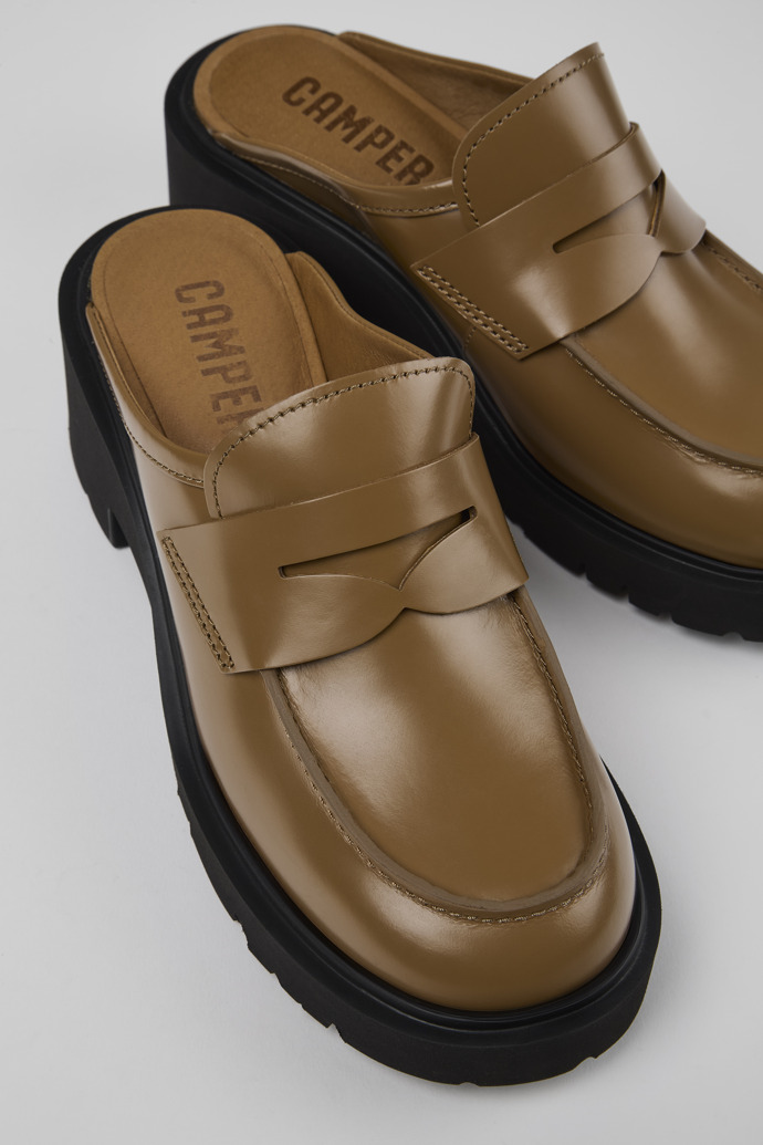 Neu Eingetroffen Camper Milah - Braune Lederclogs für Damen